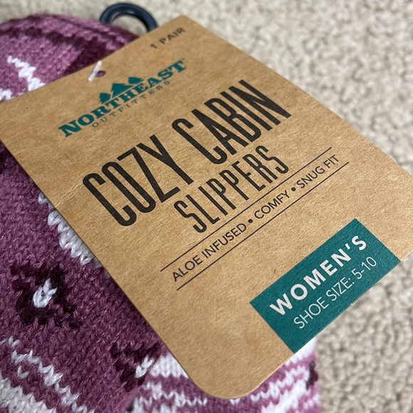 New with tag slippers - Picture 3 of 3